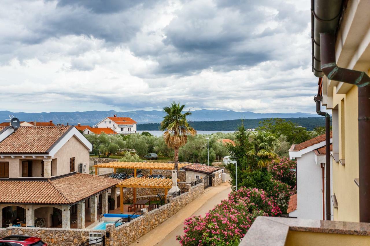 Luka Apartman